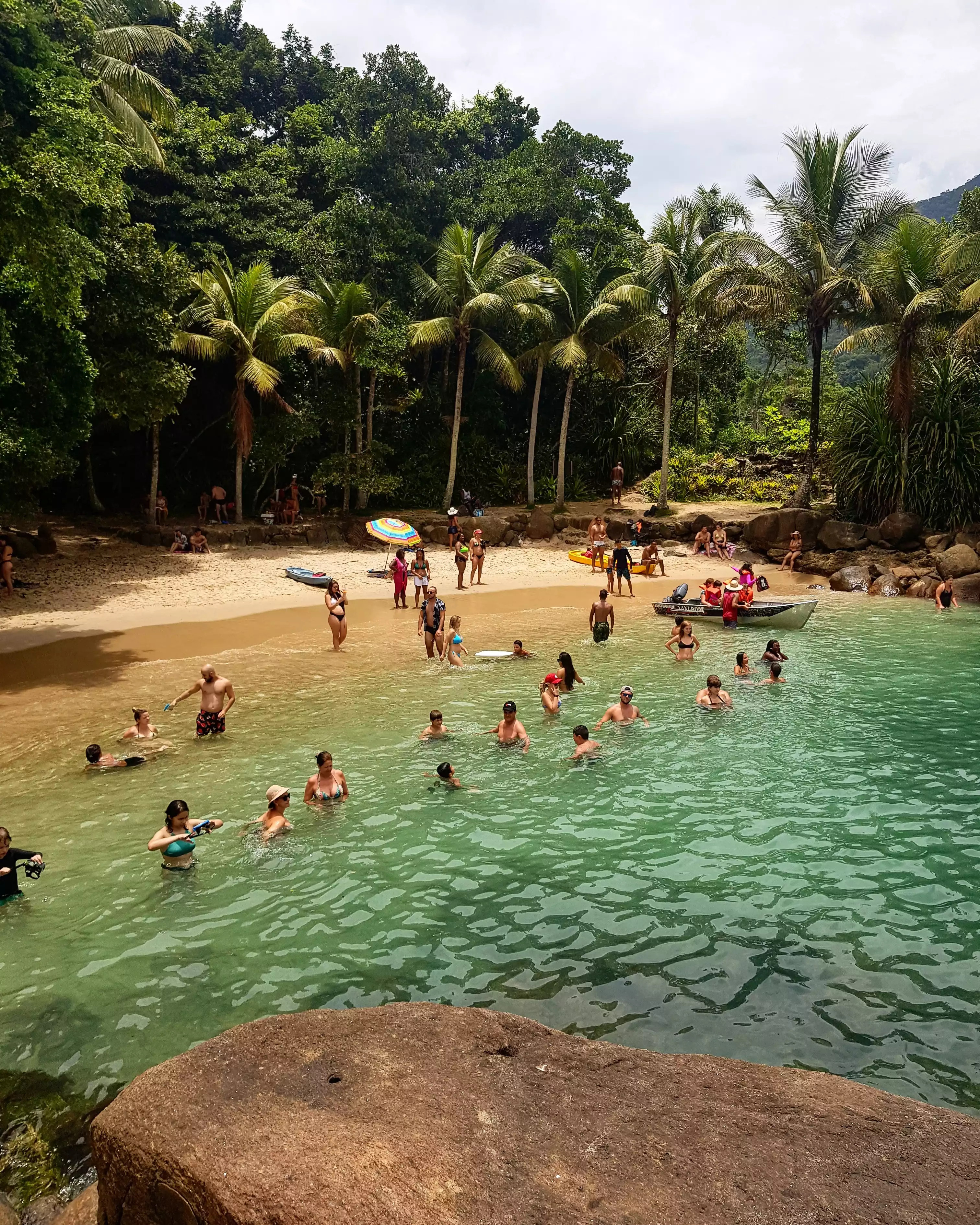 Praia do Portugues, Ubatuba, Brasil.